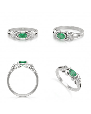925 Sterling Silver Emerald ring