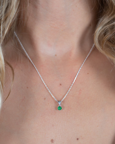 925 Silver Emerald Necklace Pendant Chain included