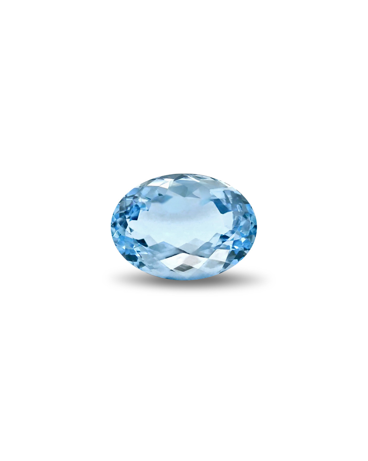 Oval faceted sky blue aquamarine - Weight of 0.720 carats - Clarity VVS-VS - Origin India.