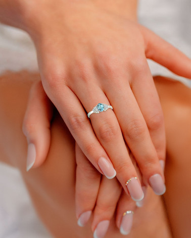 Bague Aigue-Marine et diamants sur Argent 925 2.24grs