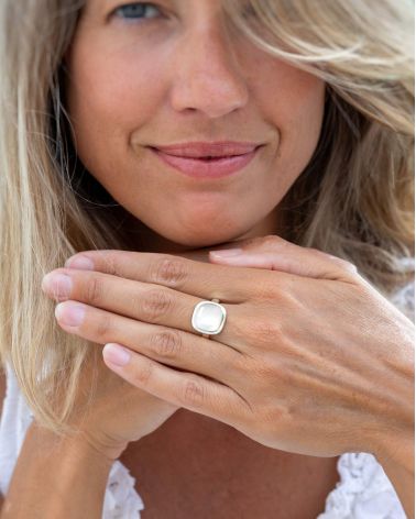 Anello in Argento 925 con Madreperla Bianca - Oceana
