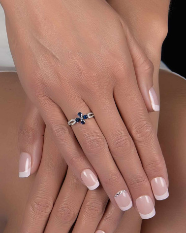 Gold Sapphire Diamonds Ring