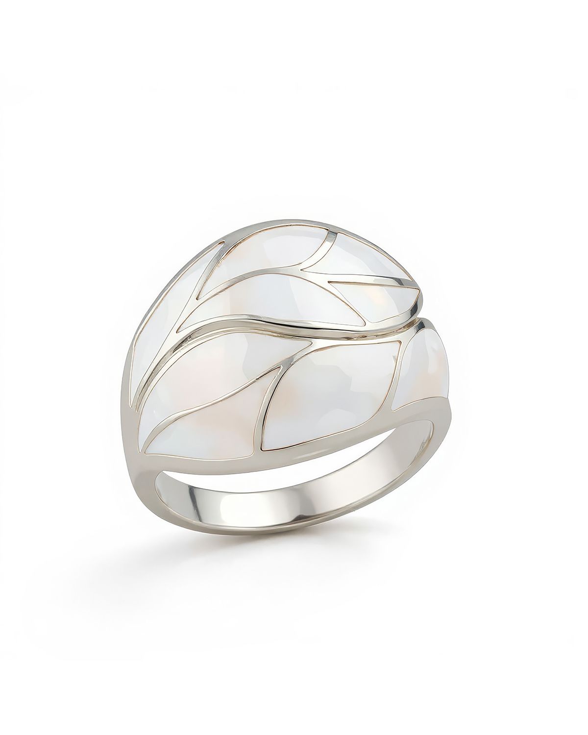 Anillo de Nácar Blanco y Plata - Elegancia Natural y Sofisticación